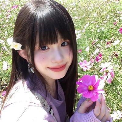 芒果和红色轮椅